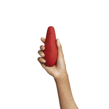 Load image into Gallery viewer, Marilyn Monroe Womanizer pleasure air clit stimulator clitoral sex vibrator vivid red special edition