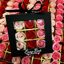 Load image into Gallery viewer, Rose Bud Soap Petals Gift Box Roses Gift boxed