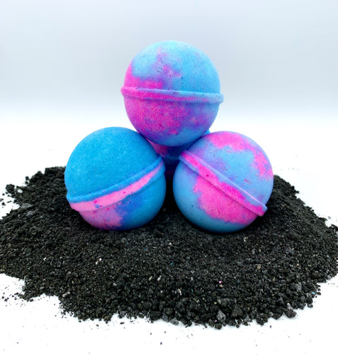Bath Bomb 'Candy Lips' Fizzies BATH BOMB GIFT SETS It's the Bomb 3 'Candy Lips' Bombs  