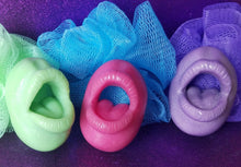 Load image into Gallery viewer, weenie washer, Weeny Washer, Mouth Shaped Soap, gag gift in Gift Can for men, Purple weenie washer, Pink weenie washer, Blue weenie washer, Green weenie washer